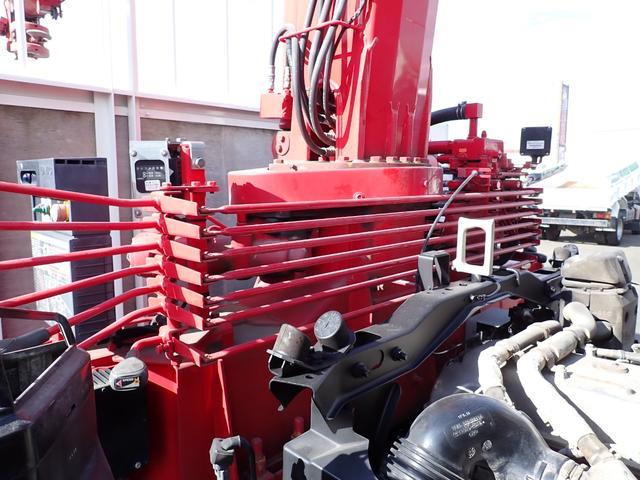 ヒノレンジャー 　☆２５－１６　４ｔ　４段クレーンフックイン　ラジコン付　４段ラジコン　ユニック製　ＵＲＧ３４４　ＥＴＣ　３ペダル　ロープ通し穴３対　ベッドなし　抹消積載２４５０ｋｇ　スタッドレスタイヤ（21枚目）