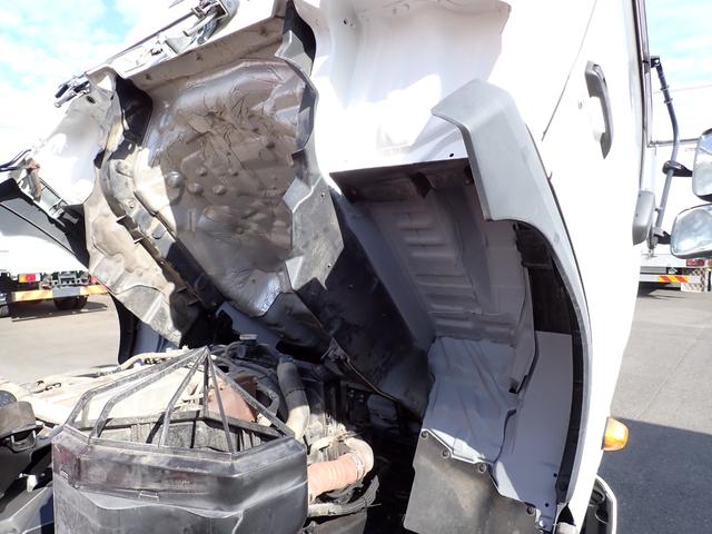 ヒノレンジャー 　☆２５－１６　４ｔ　４段クレーンフックイン　ラジコン付　４段ラジコン　ユニック製　ＵＲＧ３４４　ＥＴＣ　３ペダル　ロープ通し穴３対　ベッドなし　抹消積載２４５０ｋｇ　スタッドレスタイヤ（22枚目）