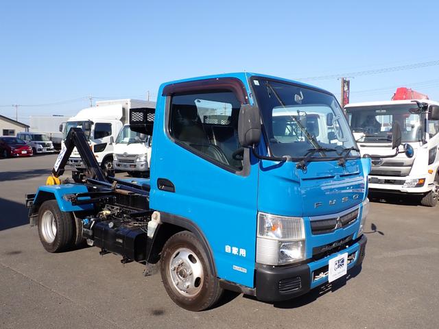 キャンター 　☆２５－７６　２ｔ　アームロール　新明和製　ＣＣＡ２２　コンテナ専用車　２本ホイスト　１３０馬力　箱なし　３ペダル　車両総重量５ｔ未満　５ｔ限定準中型免許　積載量２０００ｋｇ　フックロール（3枚目）