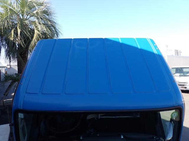 キャンター 　☆２５－７６　２ｔ　アームロール　新明和製　ＣＣＡ２２　コンテナ専用車　２本ホイスト　１３０馬力　箱なし　３ペダル　車両総重量５ｔ未満　５ｔ限定準中型免許　積載量２０００ｋｇ　フックロール（44枚目）