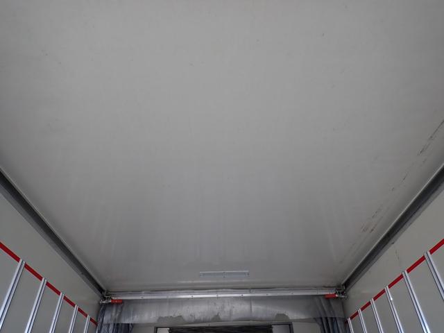 エルフトラック 　☆２４－２３１　３ｔ　ワイドロング　中温冷凍車　ＡＴ　スムーサー　－５度設定　東プレ製　ＸＶ３２ＨＯＣ　床ステンレス張　リヤ３枚扉　温設定　バックカメラ　抹消前積載２９５０ｋｇ　スタッドレスタイヤ（26枚目）