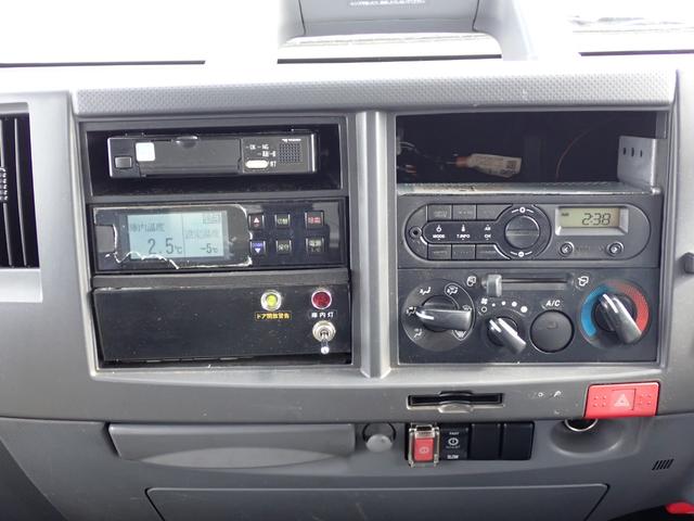 エルフトラック 　☆２４－２３１　３ｔ　ワイドロング　中温冷凍車　ＡＴ　スムーサー　－５度設定　東プレ製　ＸＶ３２ＨＯＣ　床ステンレス張　リヤ３枚扉　温設定　バックカメラ　抹消前積載２９５０ｋｇ　スタッドレスタイヤ（58枚目）