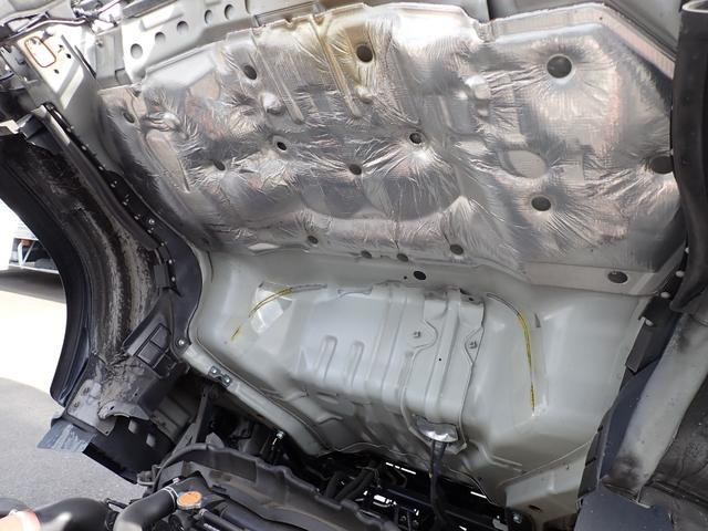 エルフトラック 　☆２４－２３１　３ｔ　ワイドロング　中温冷凍車　ＡＴ　スムーサー　－５度設定　東プレ製　ＸＶ３２ＨＯＣ　床ステンレス張　リヤ３枚扉　温設定　バックカメラ　抹消前積載２９５０ｋｇ　スタッドレスタイヤ（66枚目）