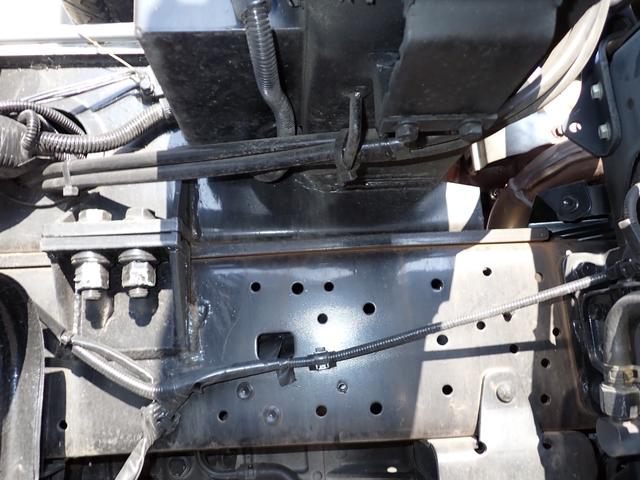 デュトロ 　☆２５－８７　高所作業車　アイチ製　同年　バッテリー式　作業床高さ１４．６ｍ　ＳＨ１５Ｂ　３ペダル　１５０馬力　ＥＴＣ　バックカメラ　アイチコンディションチェックシート付（41枚目）