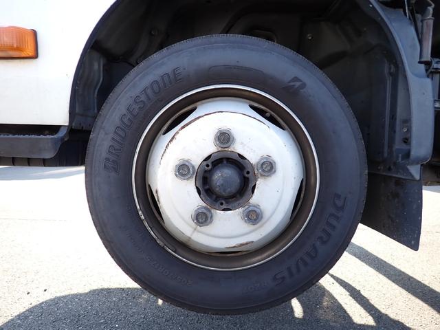 デュトロ 　☆２５－８７　高所作業車　アイチ製　同年　バッテリー式　作業床高さ１４．６ｍ　ＳＨ１５Ｂ　３ペダル　１５０馬力　ＥＴＣ　バックカメラ　アイチコンディションチェックシート付（48枚目）