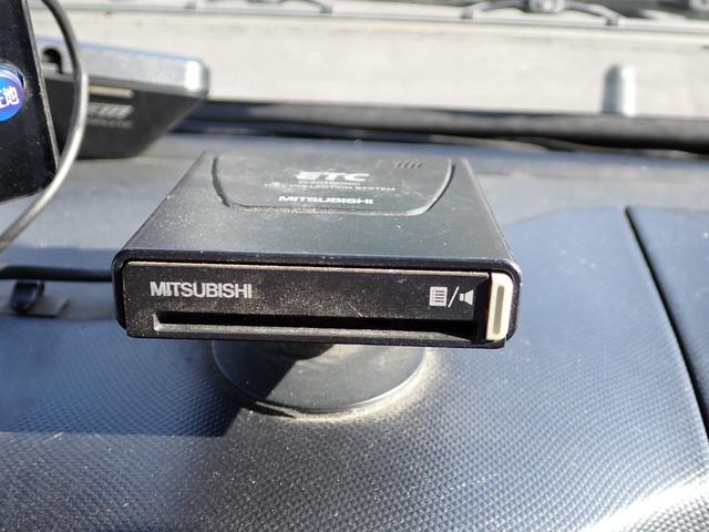 デュトロ 　☆２５－８７　高所作業車　アイチ製　同年　バッテリー式　作業床高さ１４．６ｍ　ＳＨ１５Ｂ　３ペダル　１５０馬力　ＥＴＣ　バックカメラ　アイチコンディションチェックシート付（63枚目）