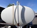 　☆２５－１９　４ｔ　ワイド　散水車　サカイ製　ＳＴ４ＭＢ－１　３ペダル　許容量４０００Ｌ　抹消積載４０００ｋｇ　装備品現状のみ　ＥＴＣ（13枚目）