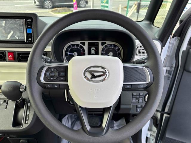 ムーヴキャンバス ストライプスＧ　届け出済み未使用車　純正ナビ・ＴＶ　メーカー保証継承付　バックカメラ　両側電動スライドドア　クリアランスソナー　レーンアシスト　衝突被害軽減システム　ＬＥＤヘッドランプ　スマートキー　シートヒーター（3枚目）