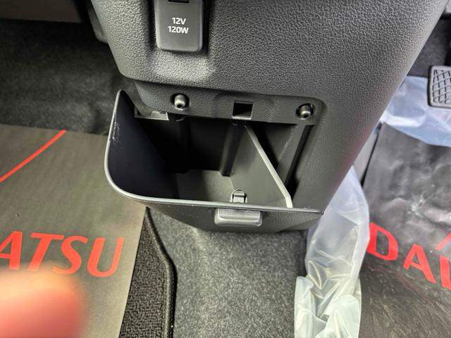 ムーヴキャンバス ストライプスＧ　届け出済み未使用車　純正ナビ・ＴＶ　メーカー保証継承付　バックカメラ　両側電動スライドドア　クリアランスソナー　レーンアシスト　衝突被害軽減システム　ＬＥＤヘッドランプ　スマートキー　シートヒーター（25枚目）
