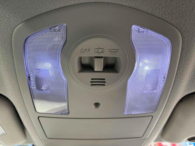 プリウス S LEDエディション ドライブレコーダー ETC バックカメラ ナビ TV アルミホイール LEDヘッドランプ ヘッドライトウォッシャー CVT スマートキー アイドリングストップ 電動格納ミラー 盗難防止システム CD(33枚目)