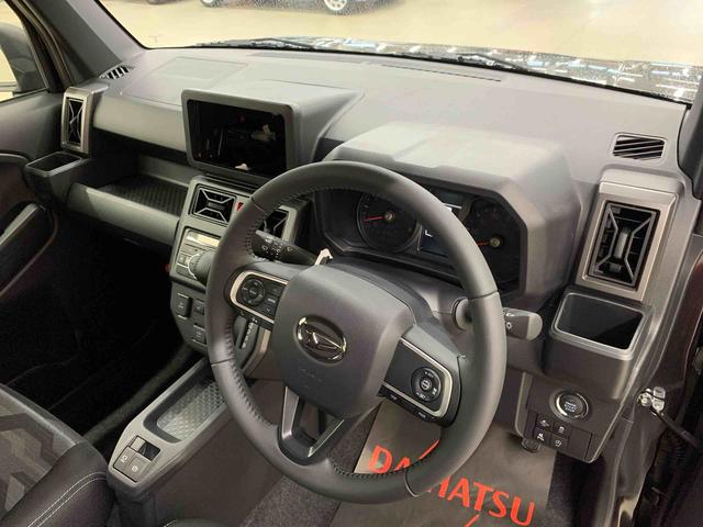 タフト Ｇ　ダーククロムベンチャー　２ＷＤ　ＬＥＤヘッドライト・バックカメラ・シートヒーター・スマートアシスト・アイドリングストップ・プッシュボタンスタート・オートライト・オートマチックハイビーム・オートエアコン・電動格納式ドアミラー（18枚目）