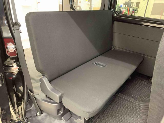 ハイゼットカーゴ DX 4WD キーレスエントリー・マニュアルエアコン・スマートアシスト・アイドリングストップ・オートライト・オートマチックハイビーム・AM,FMラジオ・両側スライドドア(17枚目)