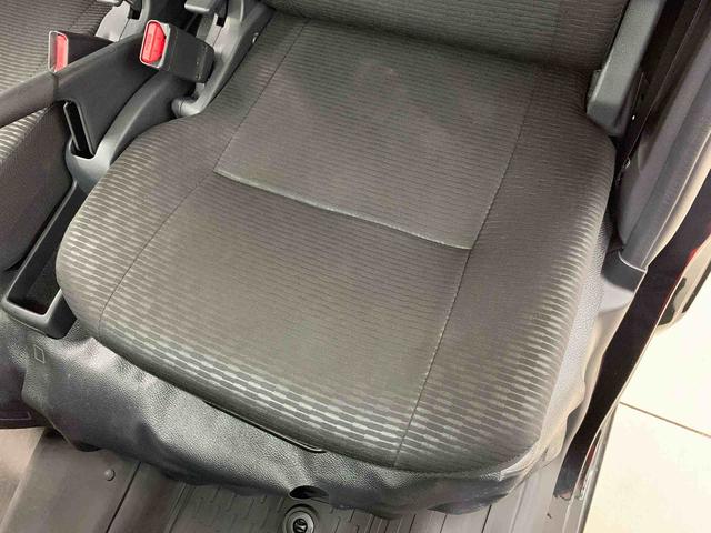 ハイゼットカーゴ DX 4WD キーレスエントリー・マニュアルエアコン・スマートアシスト・アイドリングストップ・オートライト・オートマチックハイビーム・AM,FMラジオ・両側スライドドア(33枚目)