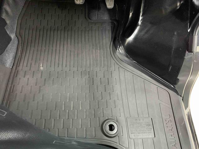 ハイゼットカーゴ DX 4WD キーレスエントリー・マニュアルエアコン・スマートアシスト・アイドリングストップ・オートライト・オートマチックハイビーム・AM,FMラジオ・両側スライドドア(35枚目)