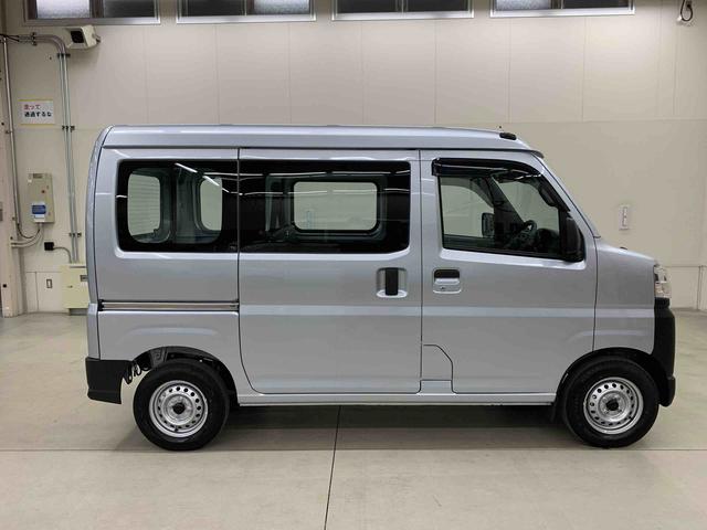 ハイゼットカーゴ スペシャル　２ＷＤ　オートライト・オートマチックハイビーム・ＡＭＦＭラジオ・キーレスエントリー・アイドリングストップ・スマートアシスト・マニュアルエアコン（7枚目）