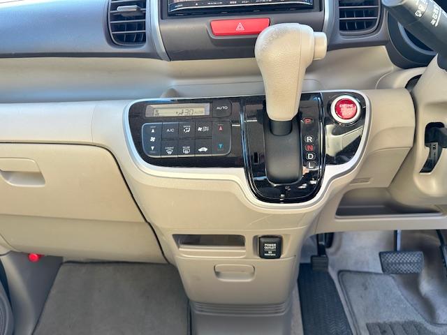 Ｎ－ＢＯＸ Ｇ・Ｌパッケージ　スマートキー　左パワスラ　ナビ（9枚目）