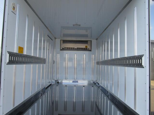 デュトロ 　１０尺　冷蔵冷凍バン　積載２．０ｔ（11枚目）