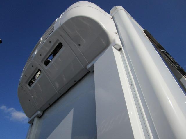 デュトロ 　１０尺　冷蔵冷凍バン　積載２．０ｔ（12枚目）