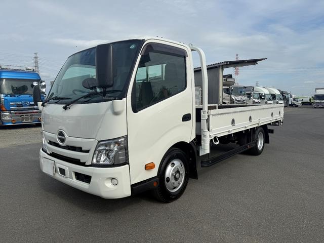 デュトロ (2枚目)