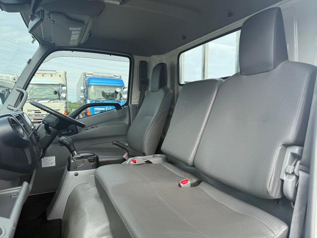 デュトロ (18枚目)