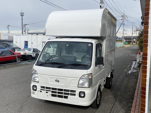 日産 ＮＴ１００クリッパートラック