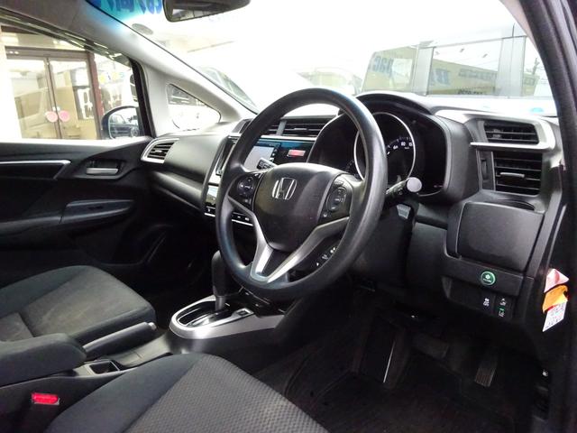 フィット １３Ｇ・Ｓ　ホンダセンシング　後期モデル／ナビ／ＴＶ／バックモニター／Ｂｌｕｅｔｏｏｔｈ／ＥＴＣ／スマートキー／ユーザー買取車両（14枚目）