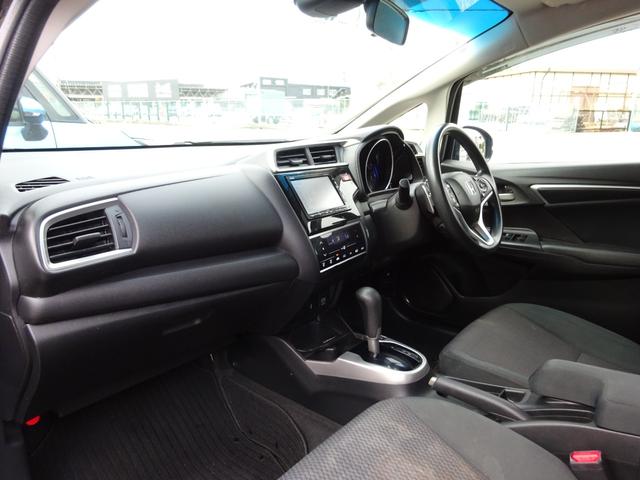フィット １３Ｇ・Ｓ　ホンダセンシング　後期モデル／ナビ／ＴＶ／バックモニター／Ｂｌｕｅｔｏｏｔｈ／ＥＴＣ／スマートキー／ユーザー買取車両（18枚目）