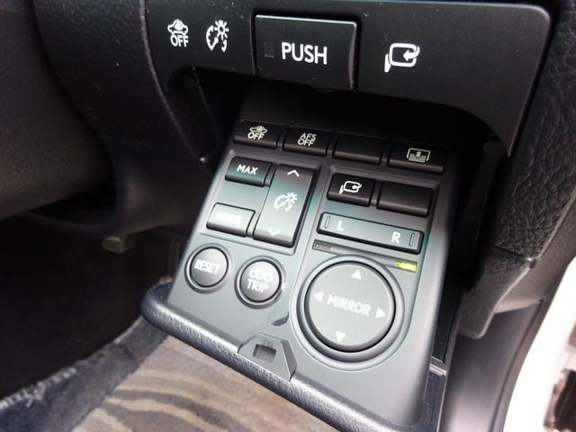 ＧＳ ＧＳ３５０　バージョンＩ　サンルーフ／レザーシート／シートエアコン＆ヒーター／ナビ／バックモニター／リアサンシェード／／ユーザー買取車両（31枚目）