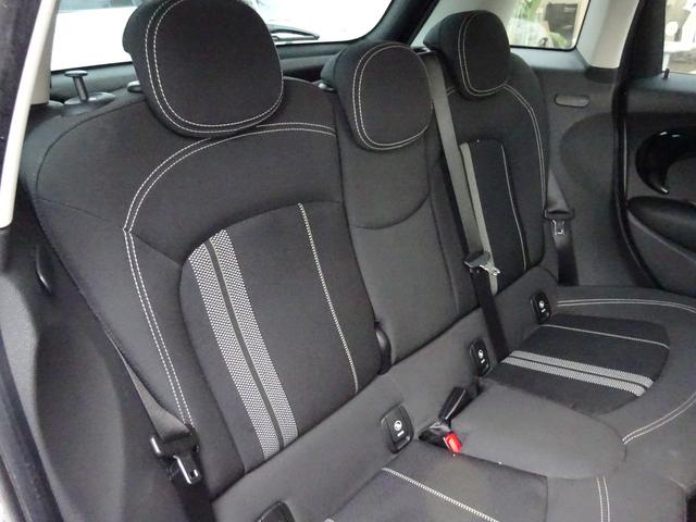 MINI クーパーS クーパーS5ドア/Bluetooth/純正ナビ/バックモニター/ETC/リヤソナー/ユーザー買取車両(22枚目)