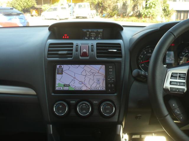 2.0XTアイサイト 4WD 革シート STI F・Rエアロ(10枚目)
