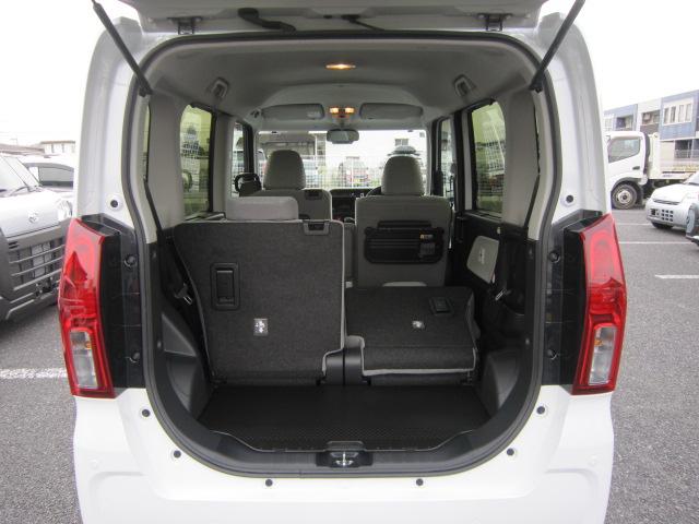 タント Ｘ　片側電動両側スライドドア　スマートキーシステム　ＬＥＤライト　アイドリングストップ車　オートライト　衝突安全ボディ　車線逸脱警報　運転席助手席シートヒター　ブレーキサポート　電動ミラー（17枚目）