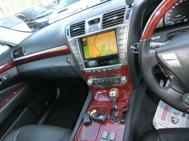 ＬＳ ＬＳ６００ｈ　バージョンＳ　Ｉパッケージ　保証付き　ハイブリッドＬＥＤライト　エアーシート　オートクルーズ　ガラスサンルーフ　スマートＫ　フルセグ地デジＴＶ　Ｂモニター　パワーシート　４ＷＤ　アイドリングストップ　エアバッグ　サイドＳＲＳ　シートヒータ（38枚目）