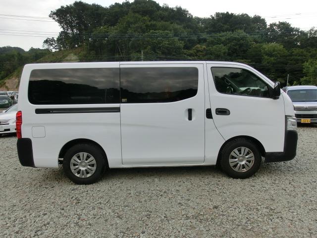ＮＶ３５０キャラバンバン ロングＤＸ　前席パワーウィンドウ　エアバック　エアコン　ＰＳ　ＡＢＳ（21枚目）