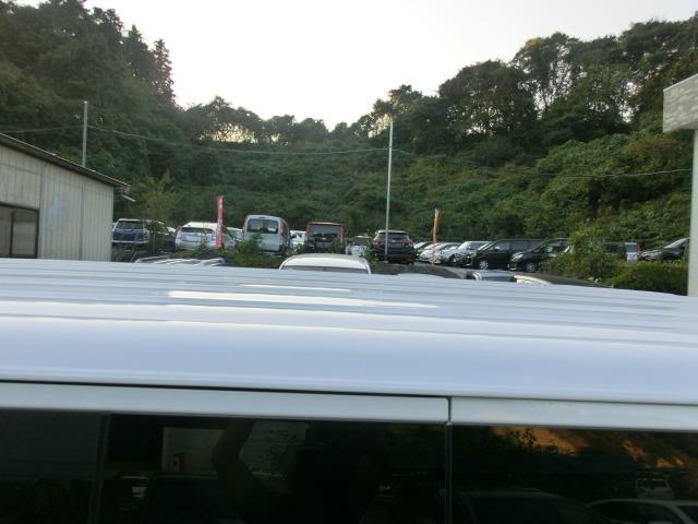 ���q�l�̂��D���Ȕԍ�����]�i���o�[�Ƃ��đI�ׂ܂��B�ʏ�i���o�[�͂W�C�O�O�O�~�A�n�����i���o�[�͂P�T�C�O�O�O�~�ƂȂ�܂��B�A���A�ԍ��ɂ���Ă͒��I�ƂȂ育��]�ɓY���Ȃ��ꍇ���������܂��̂ŁA����������