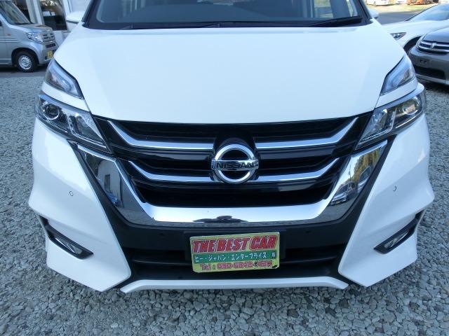 セレナ ハイウェイスター保証付き　フルフラット　衝突安全ボディ　ダブルエアコン　スマートキー＆プッシュスタート　ベンチシート　メモリーナビゲーション　ＬＥＤ　キーレス　ナビＴＶ　横滑防止装置　ＥＴＣ車載器　ダブルエアバック　３列シート（5枚目）