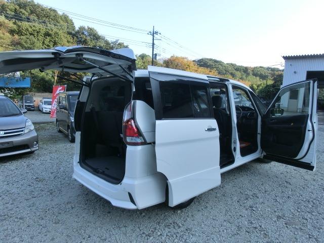 セレナ ハイウェイスター保証付き　フルフラット　衝突安全ボディ　ダブルエアコン　スマートキー＆プッシュスタート　ベンチシート　メモリーナビゲーション　ＬＥＤ　キーレス　ナビＴＶ　横滑防止装置　ＥＴＣ車載器　ダブルエアバック　３列シート（27枚目）