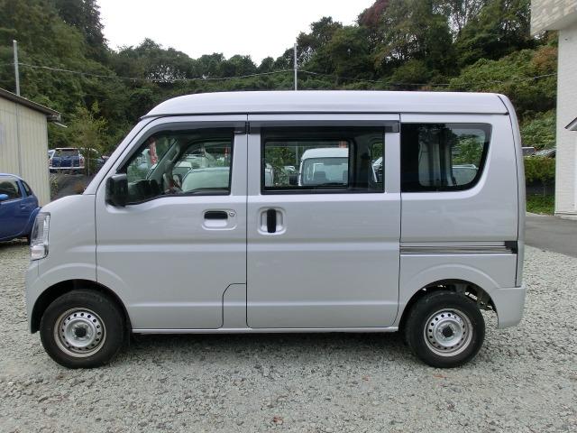 エブリイ PA パートタイム4WD 5MT 保証付き タイミングチェーン PS Wエアバック エアコン ABS 衝突安全ボディ(15枚目)