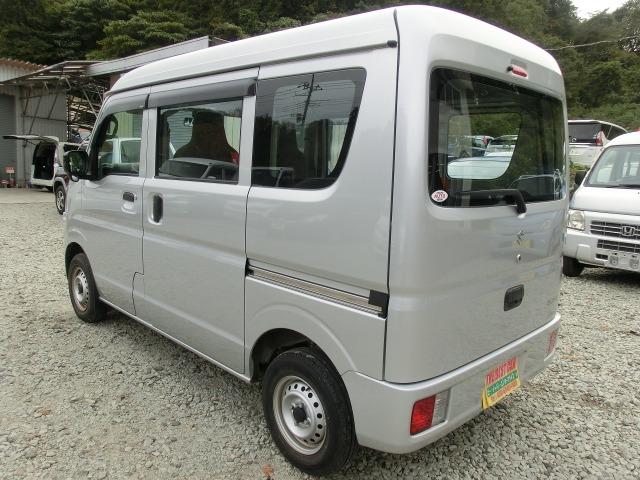 エブリイ PA パートタイム4WD 5MT 保証付き タイミングチェーン PS Wエアバック エアコン ABS 衝突安全ボディ(18枚目)