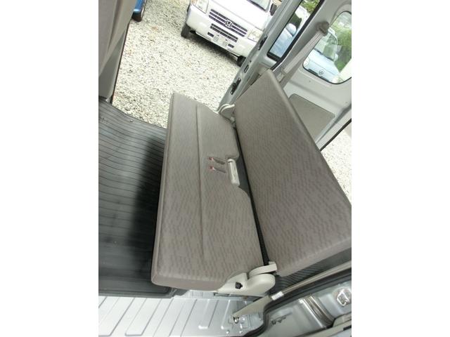 エブリイ PA パートタイム4WD 5MT 保証付き タイミングチェーン PS Wエアバック エアコン ABS 衝突安全ボディ(33枚目)