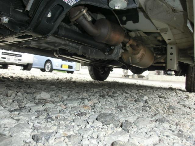 エブリイ PA パートタイム4WD 5MT 保証付き タイミングチェーン PS Wエアバック エアコン ABS 衝突安全ボディ(43枚目)