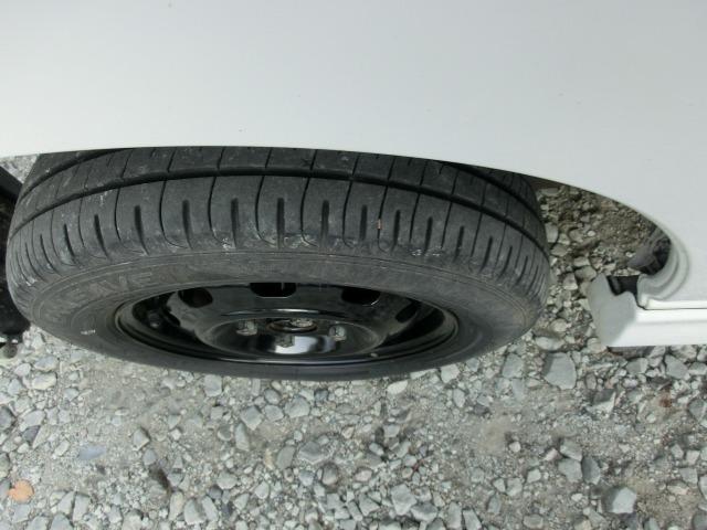 アトレーワゴン カスタムターボＲ　４ＷＤ　保証付き　パワステ　盗難防止システム　ＡＡＣ　Ｗエアバック　キーレスエントリー　ベンチシート　衝突安全ボディ　ＡＢＳ　エアバッグ　パワーウィンドゥ（11枚目）