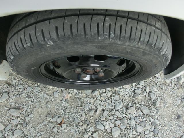 アトレーワゴン カスタムターボＲ　４ＷＤ　保証付き　パワステ　盗難防止システム　ＡＡＣ　Ｗエアバック　キーレスエントリー　ベンチシート　衝突安全ボディ　ＡＢＳ　エアバッグ　パワーウィンドゥ（12枚目）