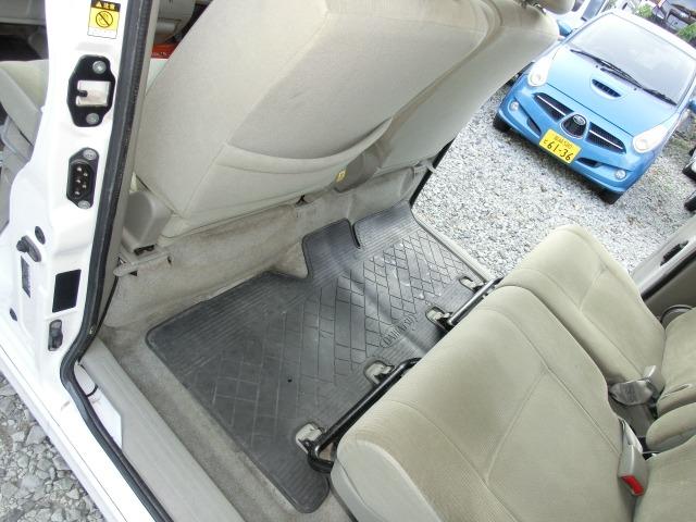 アトレーワゴン カスタムターボＲ　４ＷＤ　保証付き　パワステ　盗難防止システム　ＡＡＣ　Ｗエアバック　キーレスエントリー　ベンチシート　衝突安全ボディ　ＡＢＳ　エアバッグ　パワーウィンドゥ（35枚目）