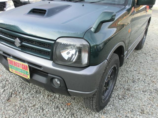 ジムニー ランドベンチャーパートタイム４ＷＤ　保証付き　前席パワーウインドウ　助手席エアバック　運転席エアバッグ　革シート　ＰＳ　衝突安全ボディ　ＡＢＳ付　シートヒータ　ＥＴＣ　ＡＴエアコン　４ＷＤ車　ターボー（6枚目）