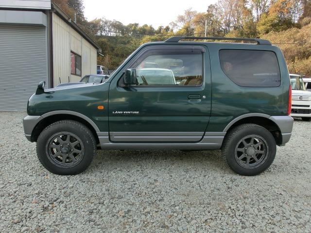 ジムニー ランドベンチャーパートタイム４ＷＤ　保証付き　前席パワーウインドウ　助手席エアバック　運転席エアバッグ　革シート　ＰＳ　衝突安全ボディ　ＡＢＳ付　シートヒータ　ＥＴＣ　ＡＴエアコン　４ＷＤ車　ターボー（15枚目）
