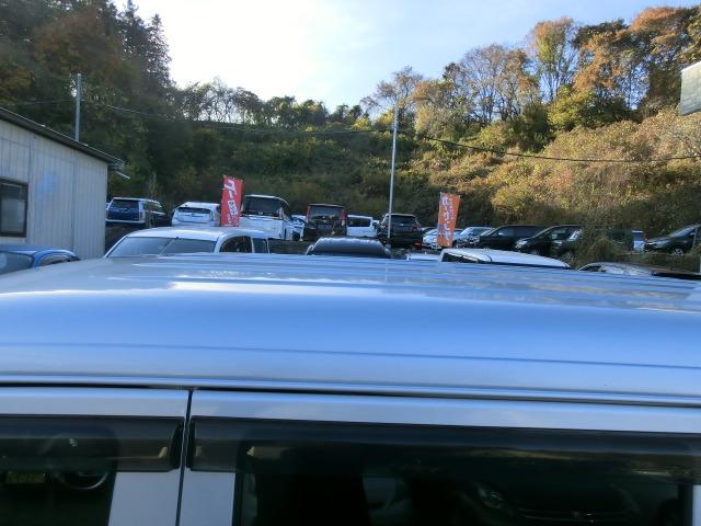 エブリイ ジョインターボ　イモビライザー　１オーナー車　オートエアコン　パワーウィンドゥ　運転席助手席エアバック　フルタイム４ＷＤ　ターボ　運転席エアバッグ　パワーステアリング　衝突安全ボディ　ＡＢＳ　ワイヤレスキー（8枚目）