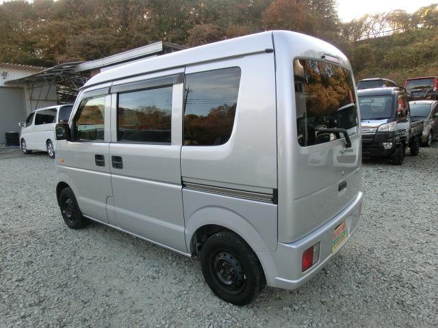 エブリイ ジョインターボ　イモビライザー　１オーナー車　オートエアコン　パワーウィンドゥ　運転席助手席エアバック　フルタイム４ＷＤ　ターボ　運転席エアバッグ　パワーステアリング　衝突安全ボディ　ＡＢＳ　ワイヤレスキー（18枚目）