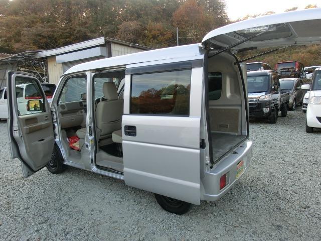 エブリイ ジョインターボ　イモビライザー　１オーナー車　オートエアコン　パワーウィンドゥ　運転席助手席エアバック　フルタイム４ＷＤ　ターボ　運転席エアバッグ　パワーステアリング　衝突安全ボディ　ＡＢＳ　ワイヤレスキー（26枚目）