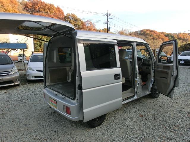 エブリイ ジョインターボ　イモビライザー　１オーナー車　オートエアコン　パワーウィンドゥ　運転席助手席エアバック　フルタイム４ＷＤ　ターボ　運転席エアバッグ　パワーステアリング　衝突安全ボディ　ＡＢＳ　ワイヤレスキー（28枚目）