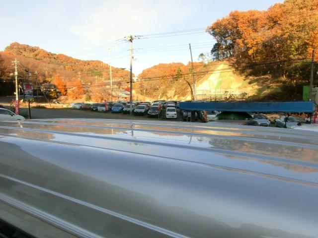 エブリイ ＰＡリミテッド　盗難防止　衝撃安全ボディー　フロントパワーウインドウ　キーレスキー　助手席エアバック　エアバック　パワステ　ＡＣ　４ＷＤ車　横滑り防止　ＡＢＳ　オートライト（10枚目）